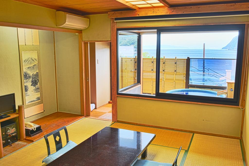 传统日式旅馆 新海花亭泉温泉旅馆